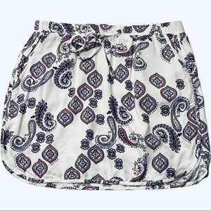 Old Navy White Paisley Print Skirt